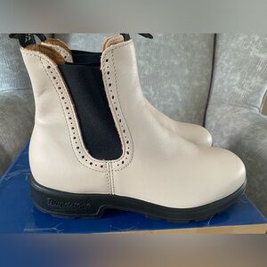 Blundstone womens  Boots size 7/10